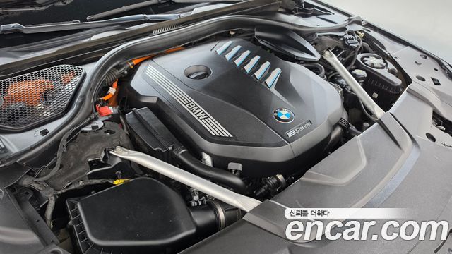 BMW 7 Series (G11) 745e iPerformance M Sport 2021 — фото 6
