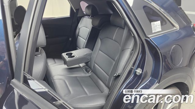 Kia Niro Prestige 2018 — фото 12