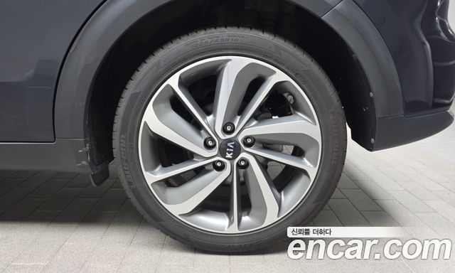 Kia Niro Prestige 2018 — фото 21