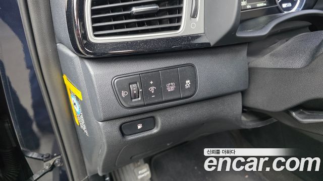 Kia Niro Prestige 2018 — фото 27