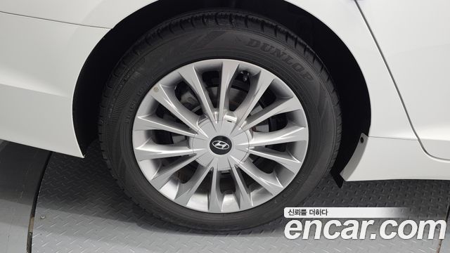 Hyundai Sonata (LF) 2.0 Smart 2016 — фото 5