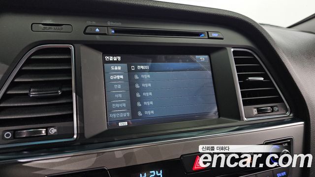 Hyundai Sonata (LF) 2.0 Smart 2016 — фото 16
