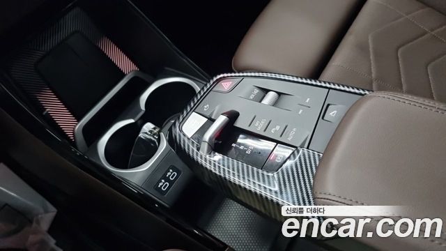 BMW X1 (U11) sDrive 18d M Sport 2024 — фото 9