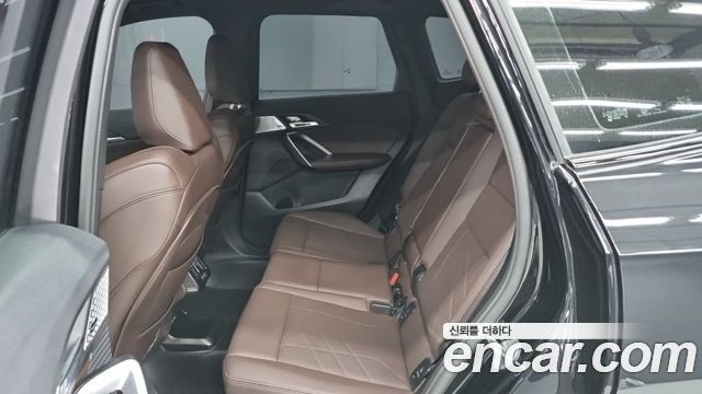 BMW X1 (U11) sDrive 18d M Sport 2024 — фото 10
