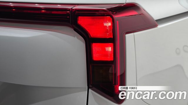 Kia Carnival (IV) Gasoline 9-Seater Noblesse 2025 — фото 23