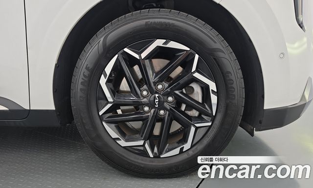 Kia Carnival (IV) Gasoline 9-Seater Noblesse 2025 — фото 27
