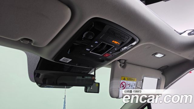 Kia Carnival (IV) Gasoline 9-Seater Noblesse 2025 — фото 29