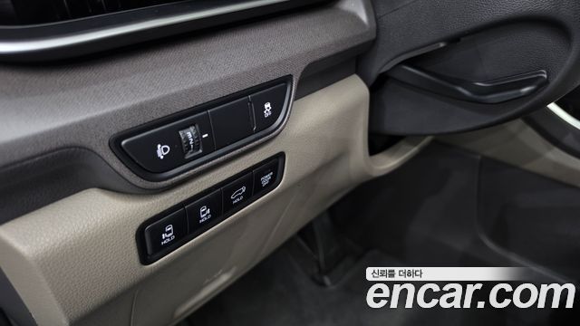 Kia Carnival (IV) Gasoline 9-Seater Noblesse 2025 — фото 30