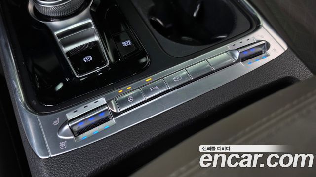 Kia Carnival (IV) Gasoline 9-Seater Noblesse 2025 — фото 31