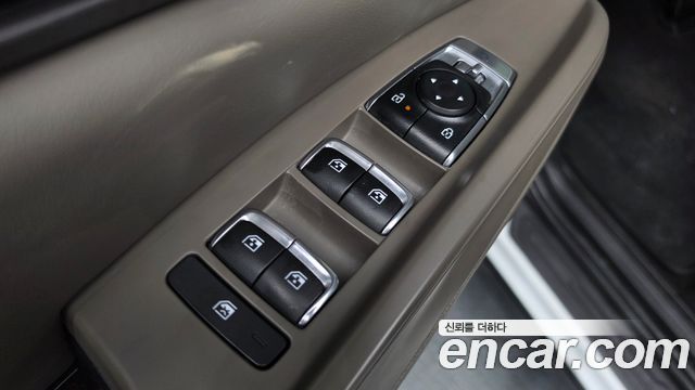 Kia Carnival (IV) Gasoline 9-Seater Noblesse 2025 — фото 36
