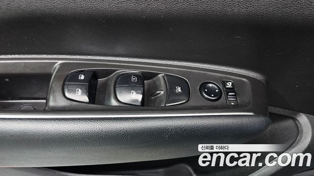 Renault Korea QM6 Gasoline 2WD LE 2019 — фото 17