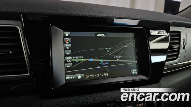 Kia Niro Prestige 2017 — фото 13