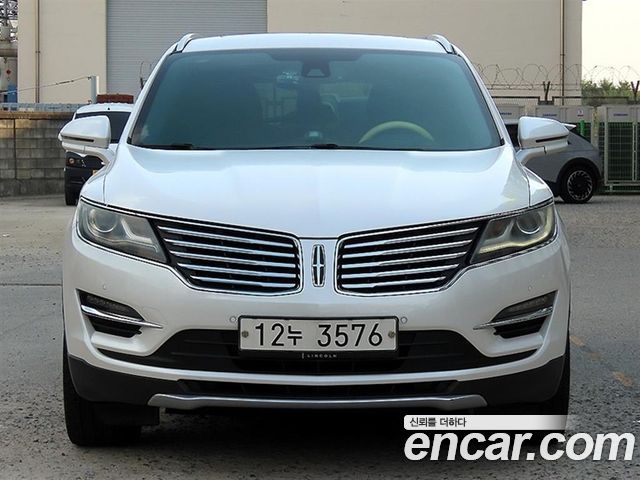 Lincoln MKC 2.0 AWD 2015 — фото 2
