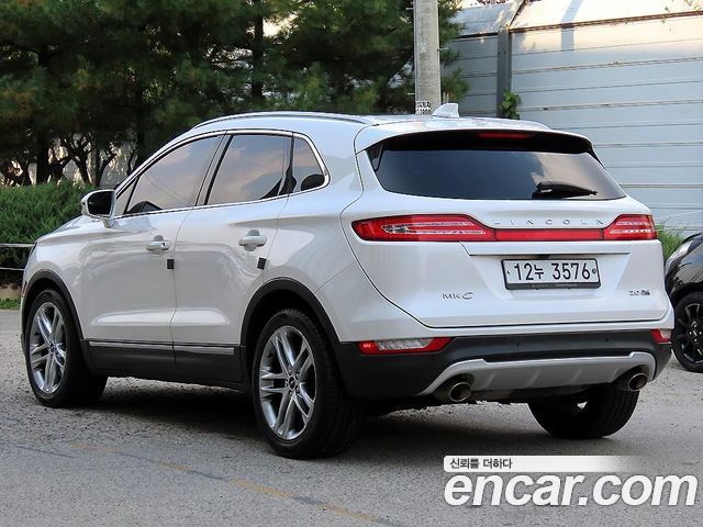 Lincoln MKC 2.0 AWD 2015 — фото 3