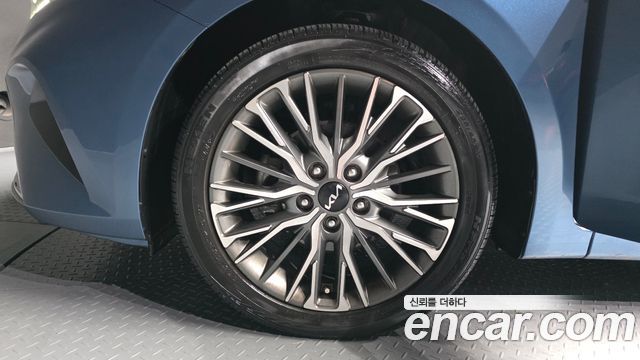 Kia K3 (II) 1.6 Prestige 2022 — фото 5