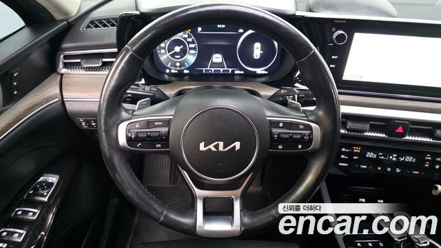 Kia K5 (III) 2.0 Signature 2023 — фото 14