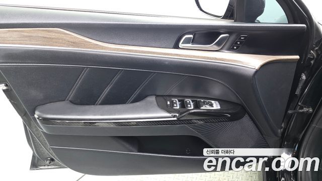 Kia K5 (III) 2.0 Signature 2023 — фото 24