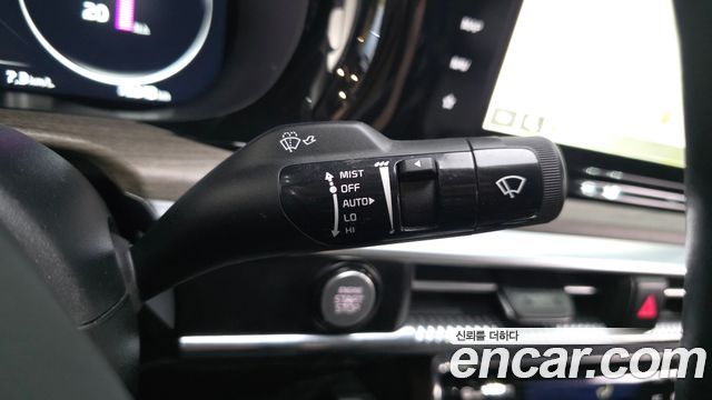 Kia K5 (III) 2.0 Signature 2023 — фото 27