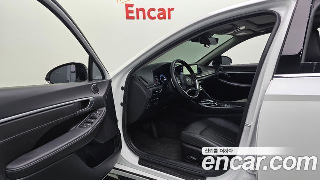 Hyundai Sonata (DN8) 2.0 Premium Plus 2022 — фото 10