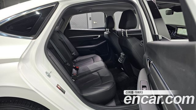Hyundai Sonata (DN8) 2.0 Premium Plus 2022 — фото 11