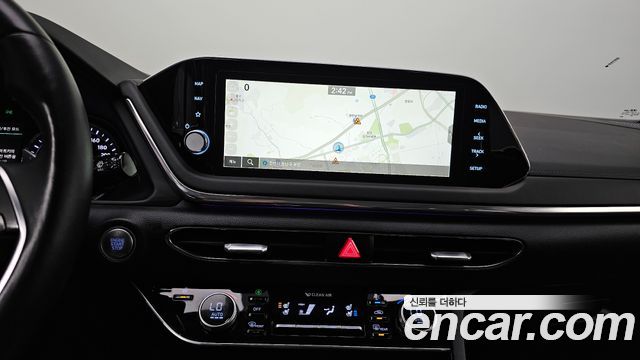 Hyundai Sonata (DN8) 2.0 Premium Plus 2022 — фото 14
