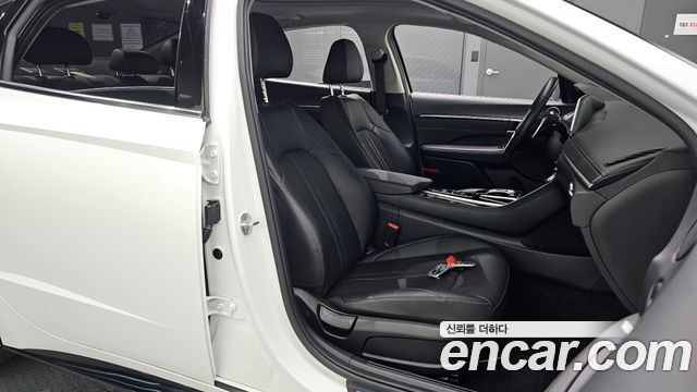 Hyundai Sonata (DN8) 2.0 Premium Plus 2022 — фото 26