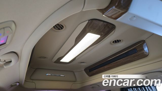 Kia Carnival 9-seater Hi-Limousine Noblesse 2017 — фото 17