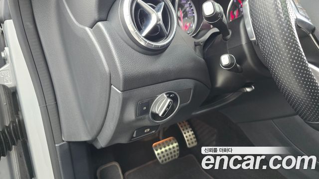 Mercedes-Benz CLA-Class (C117) CLA250 4MATIC 2015 — фото 17