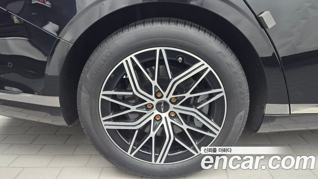 Genesis G90 (RS4) Gasoline 3.5 Turbo AWD 2022 — фото 5