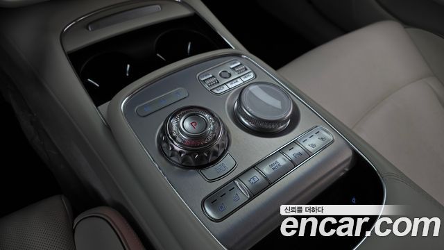 Genesis G90 (RS4) Gasoline 3.5 Turbo AWD 2022 — фото 9