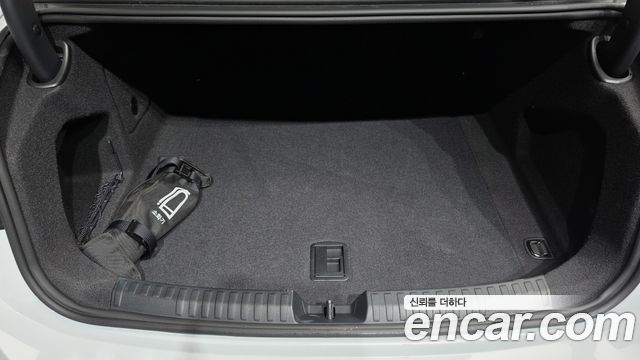 Audi A6 (C9) 40 TFSI S Line 2026 — фото 29