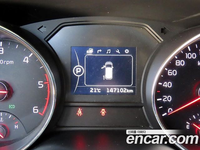 Kia Carnival 9-seater Prestige 2017 — фото 10