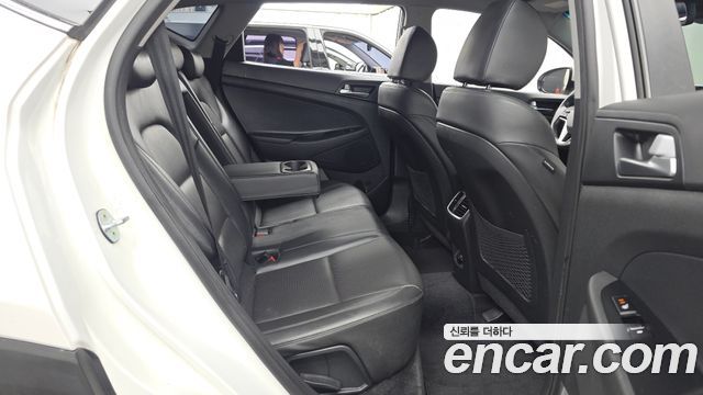 Hyundai Tucson Gasoline 1.6 turbo 2WD Premium 2019 — фото 12