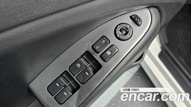 Kia K5 LPI Smart 2013 — фото 11