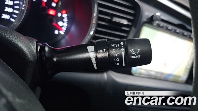 Kia K5 LPI Smart 2013 — фото 15