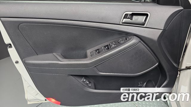 Kia K5 LPI Smart 2013 — фото 24