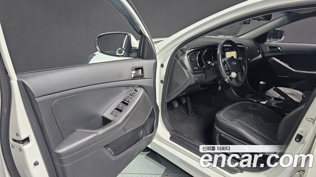 Kia K5 LPI Smart 2013 — фото 26