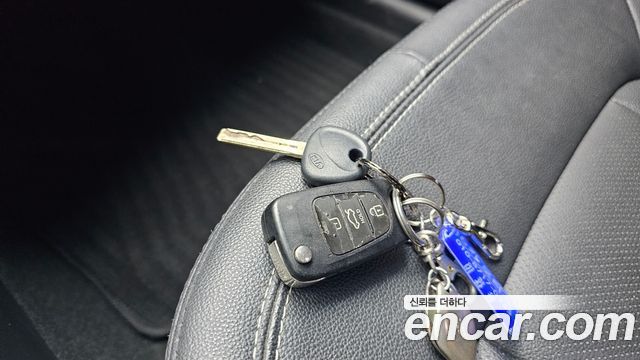 Kia K5 LPI Smart 2013 — фото 30