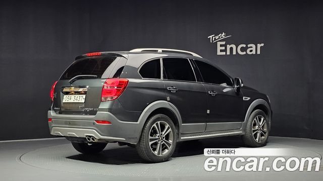 Chevrolet Captiva 2WD LTZ 2017 — фото 2