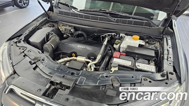 Chevrolet Captiva 2WD LTZ 2017 — фото 6