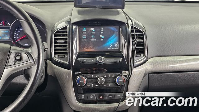 Chevrolet Captiva 2WD LTZ 2017 — фото 14