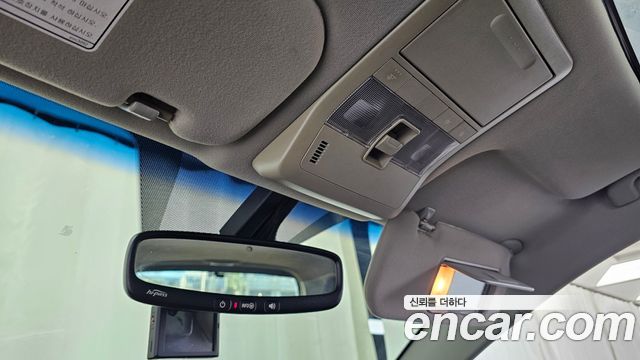 Chevrolet Captiva 2WD LTZ 2017 — фото 17