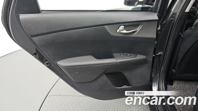 Kia K3 Standard LED Pack 2021 — фото 25