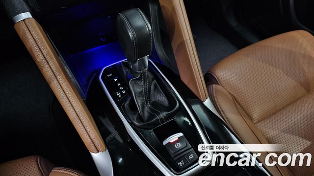 Renault Korea QM6 2.0 LPe RE Signature 2WD 2022 — фото 9