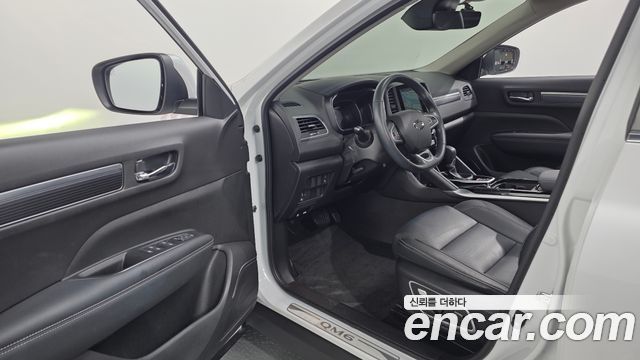 Renault Korea QM6 2.0 LPe RE Signature 2WD 2023 — фото 10
