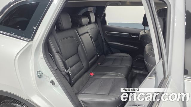 Renault Korea QM6 2.0 LPe RE Signature 2WD 2023 — фото 12