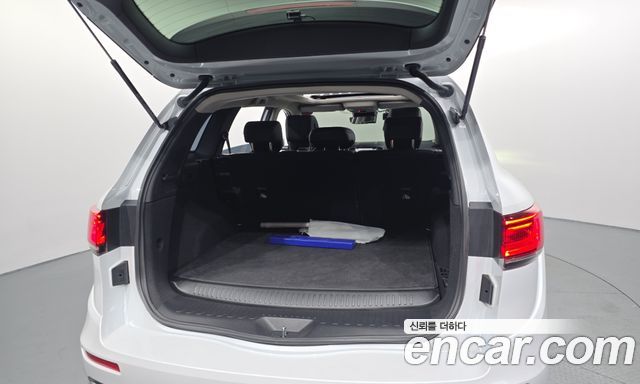 Renault Korea QM6 2.0 LPe RE Signature 2WD 2023 — фото 28