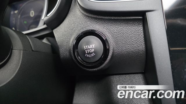 Renault Korea QM6 2.0 LPe RE Signature 2WD 2023 — фото 30