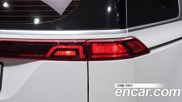 Kia Carnival (IV) Gasoline 9-Seater Prestige 2023 — фото 23