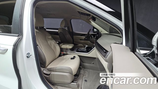 Kia Carnival (IV) Gasoline 9-Seater Prestige 2023 — фото 26